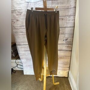 Old Navy StretchTech Jogger Pants Men’s L | Light Brown | Drawstring